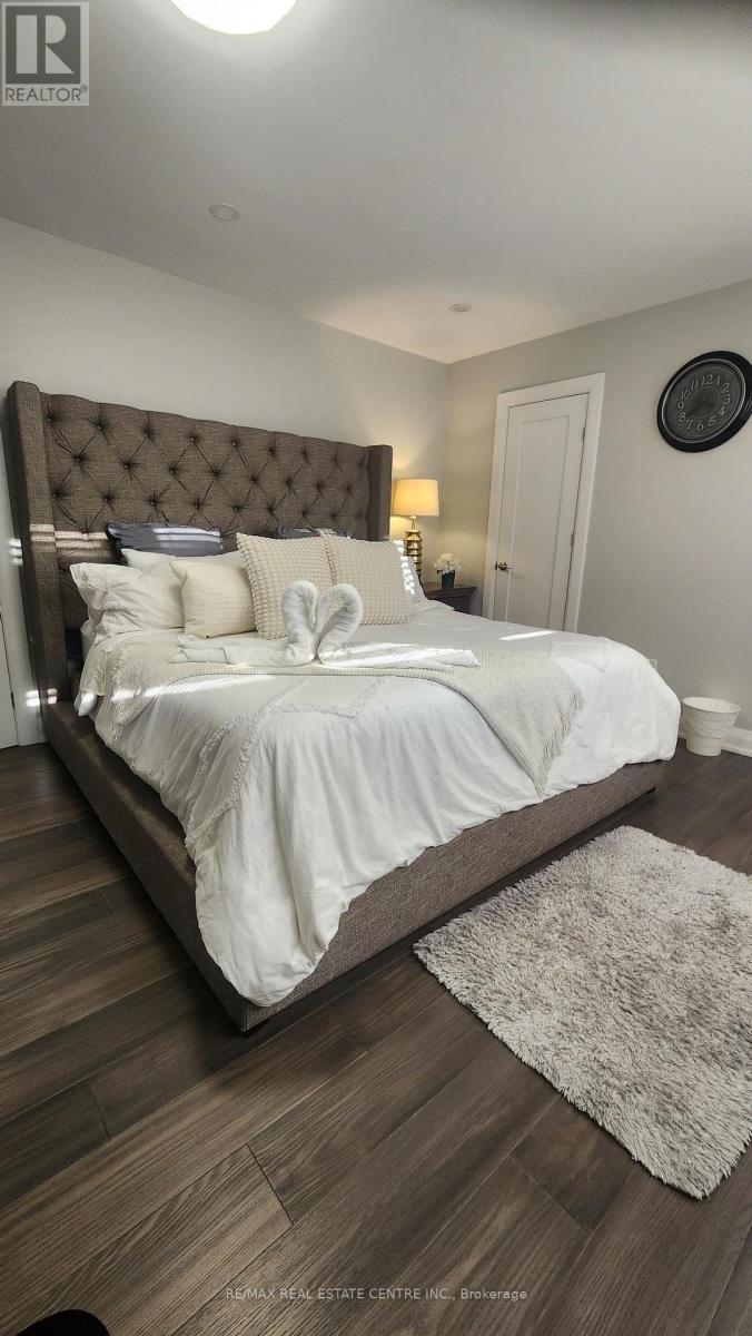 Main - 4079 Trapper Crescent, Mississauga, Ontario  L5L 3A7 - Photo 18 - W13698846
