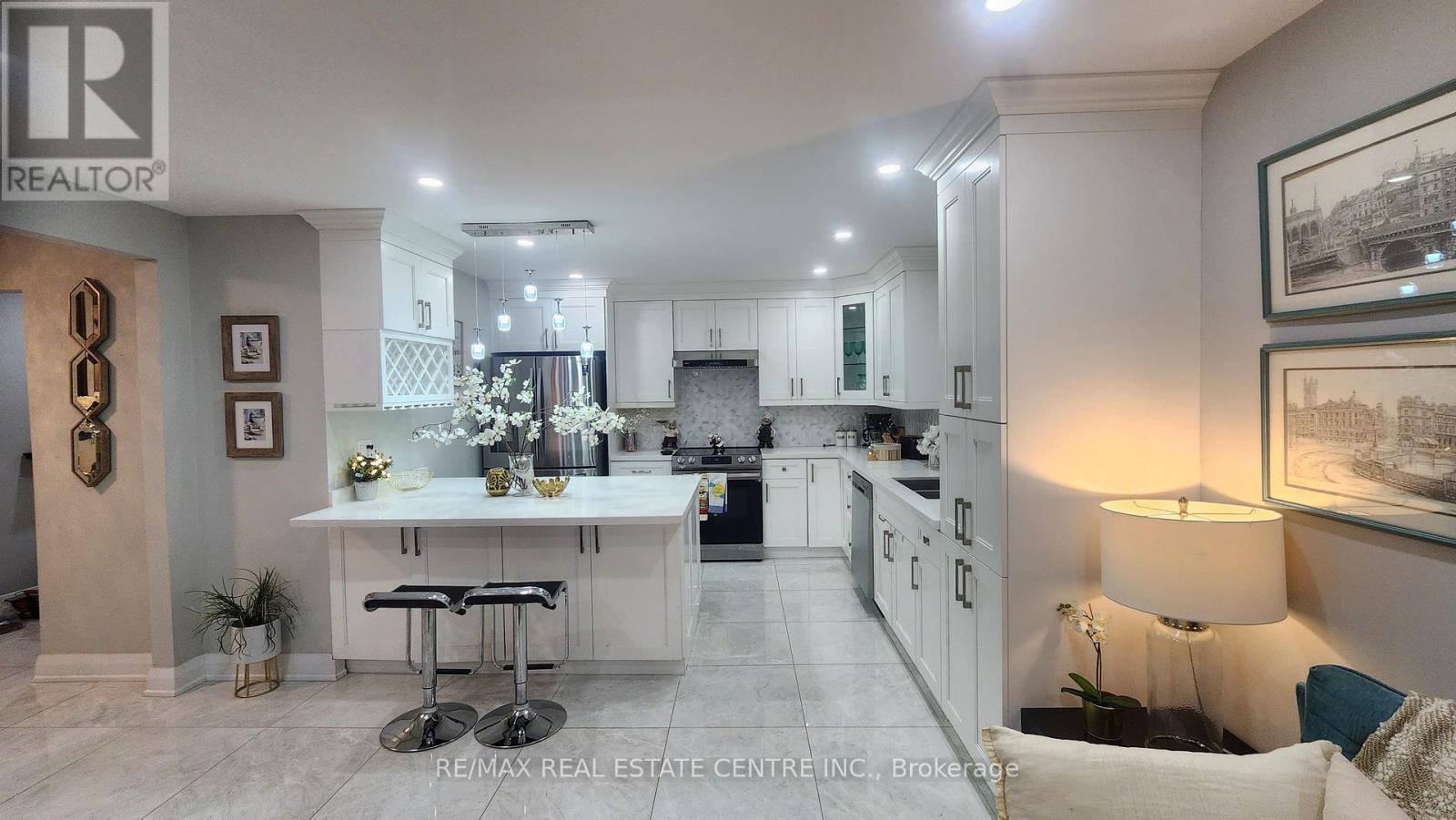 Main - 4079 Trapper Crescent, Mississauga, Ontario  L5L 3A7 - Photo 26 - W13698846