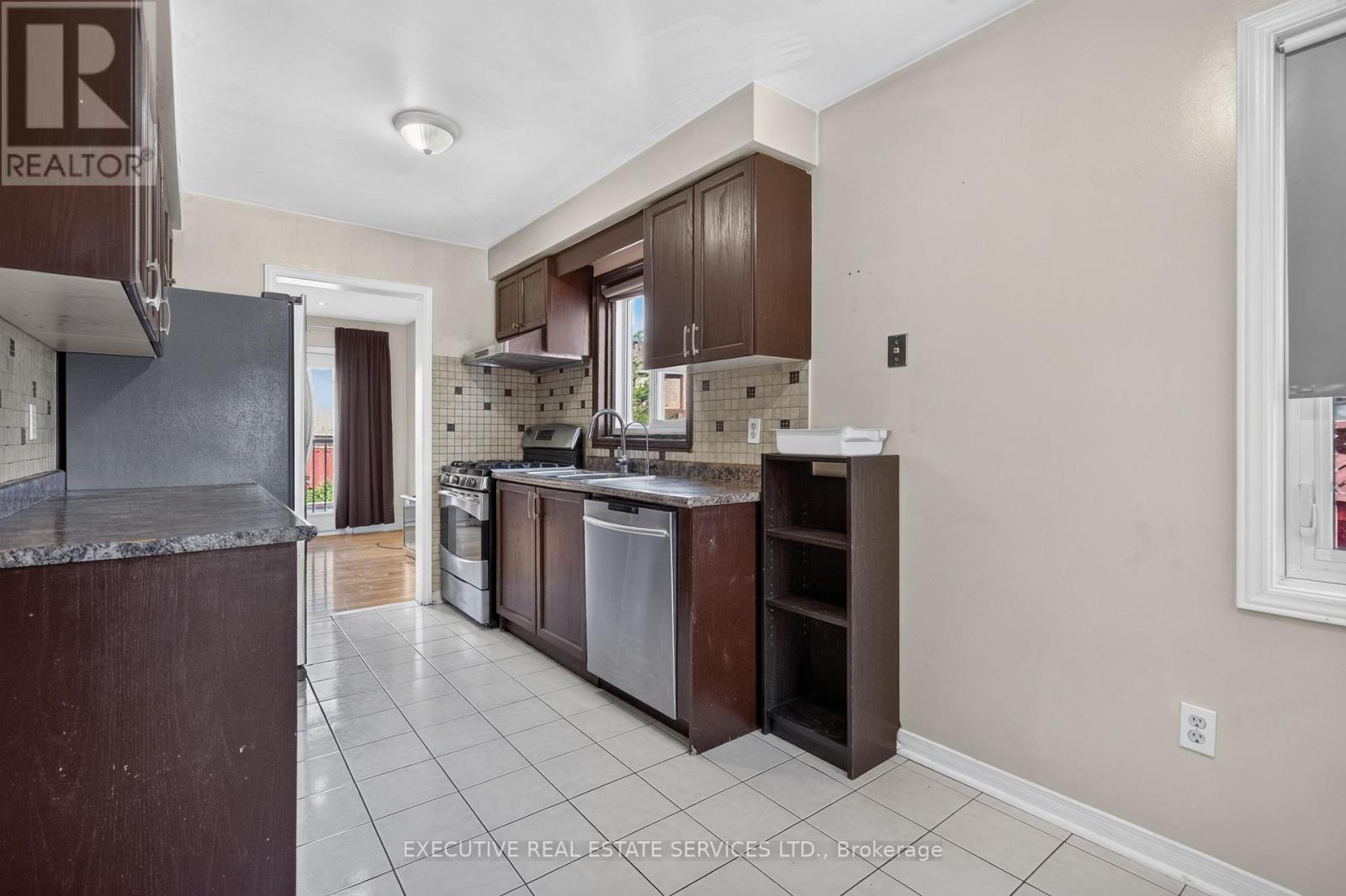 5489 Cosmic Crescent, Mississauga, Ontario  L4Z 3R8 - Photo 20 - W13698858