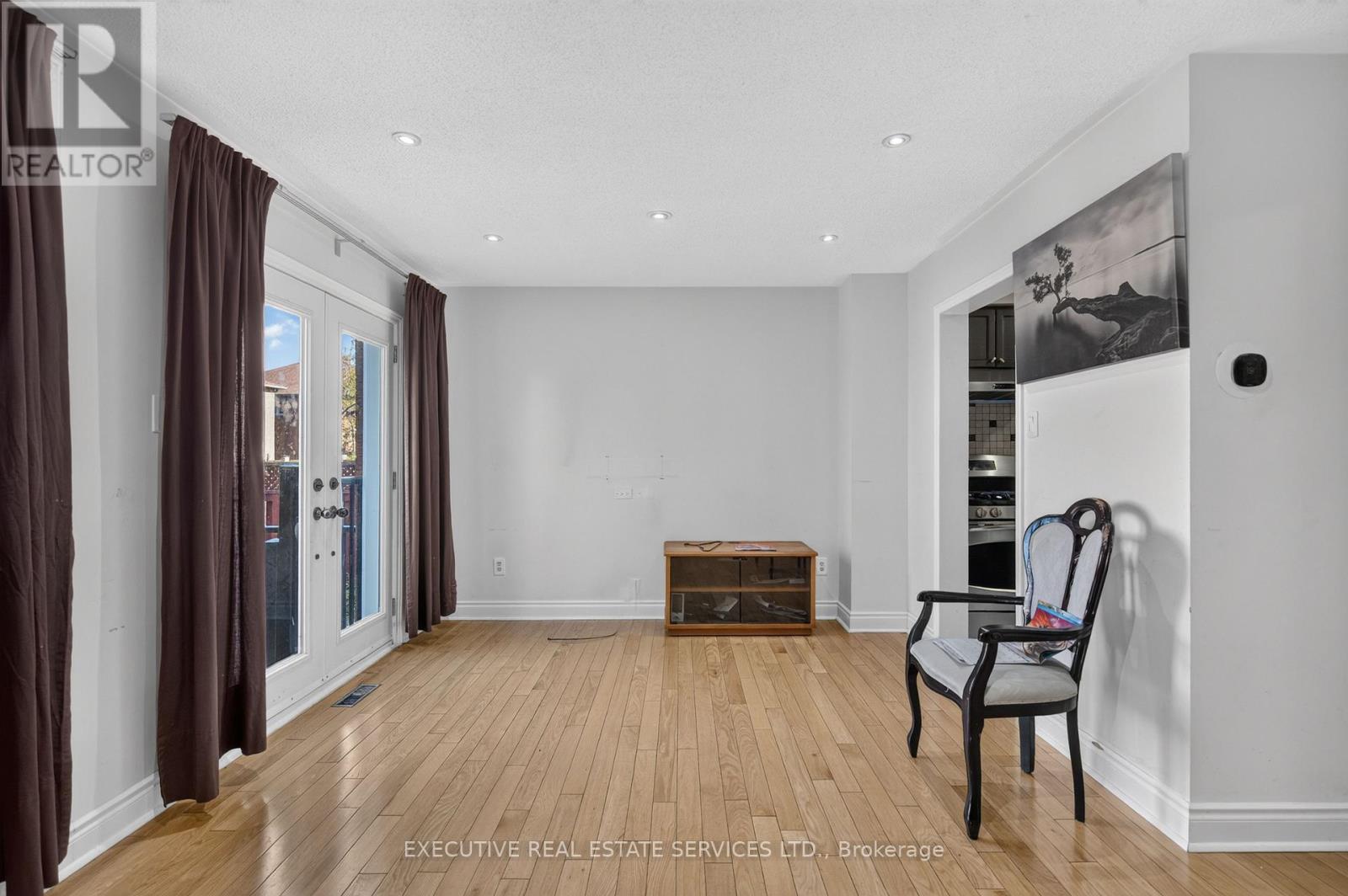 5489 Cosmic Crescent, Mississauga, Ontario  L4Z 3R8 - Photo 24 - W13698858