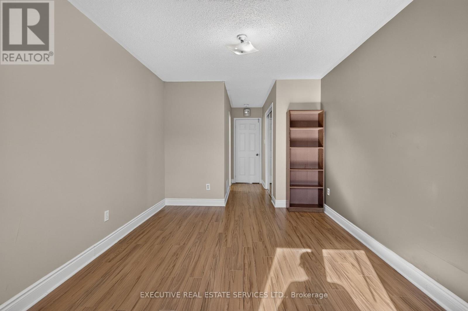 5489 Cosmic Crescent, Mississauga, Ontario  L4Z 3R8 - Photo 37 - W13698858
