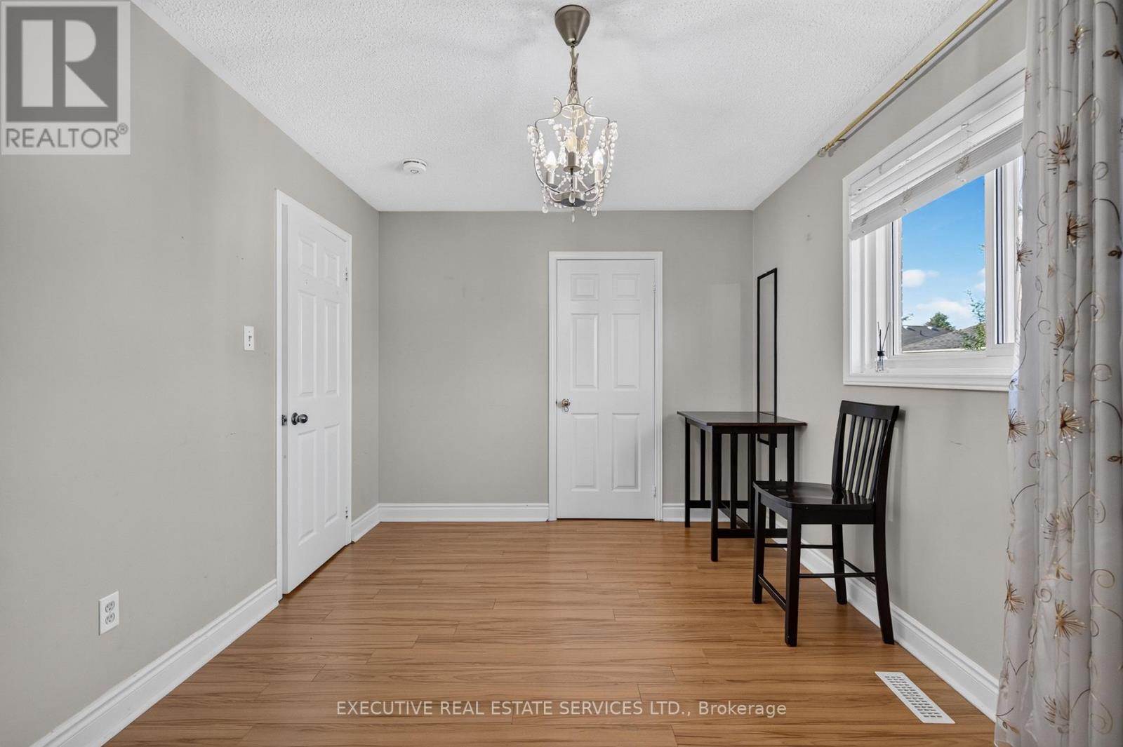 5489 Cosmic Crescent, Mississauga, Ontario  L4Z 3R8 - Photo 43 - W13698858