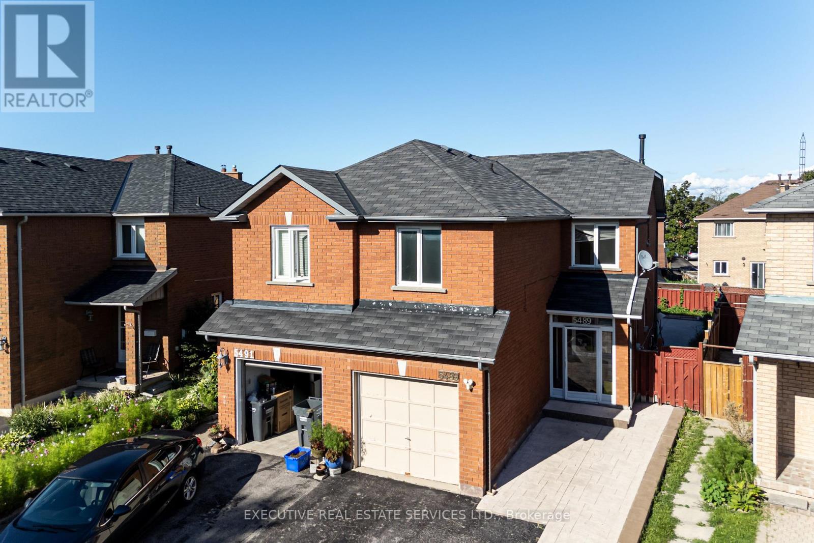5489 Cosmic Crescent, Mississauga, Ontario  L4Z 3R8 - Photo 5 - W13698858