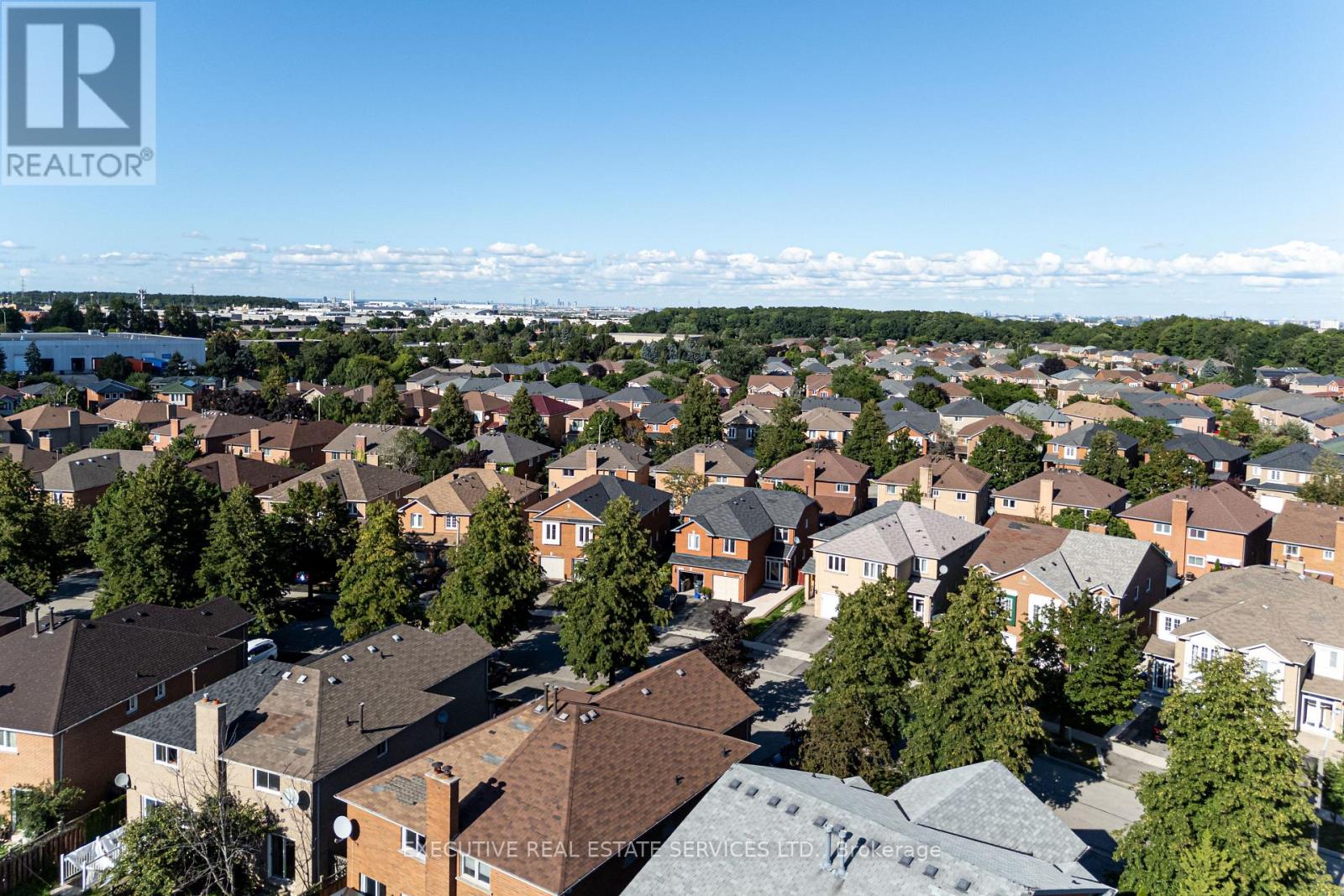 5489 Cosmic Crescent, Mississauga, Ontario  L4Z 3R8 - Photo 6 - W13698858