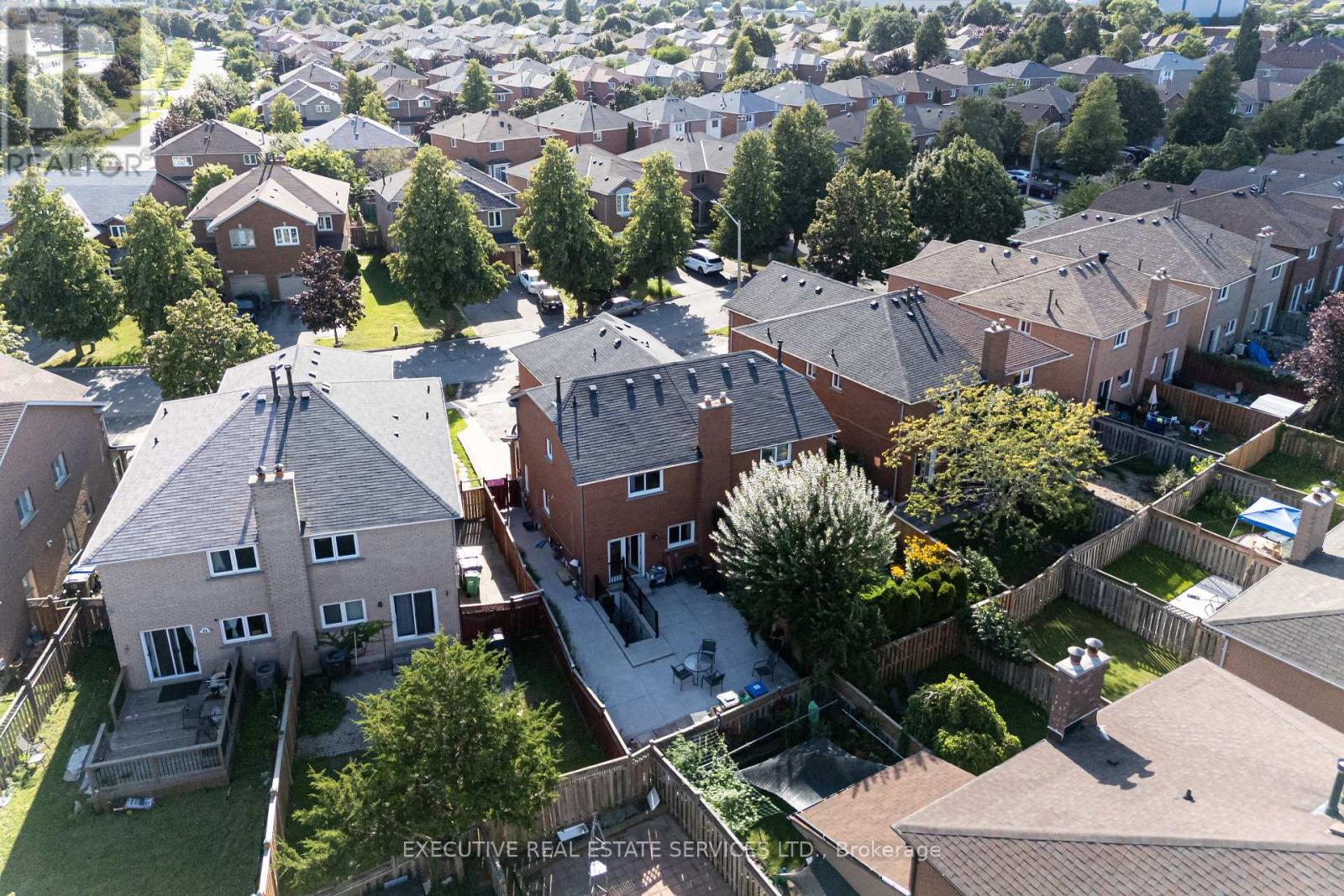 5489 Cosmic Crescent, Mississauga, Ontario  L4Z 3R8 - Photo 8 - W13698858