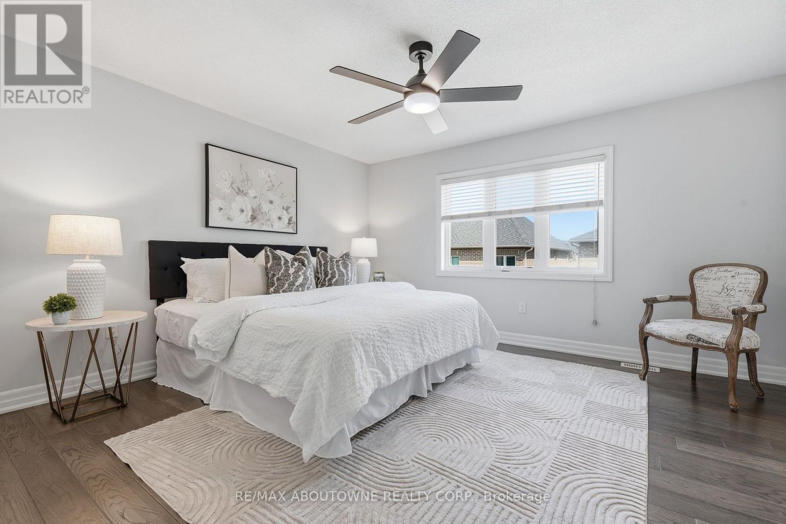 290 Wisteria Way, Oakville, Ontario  L6M 1L6 - Photo 30 - W13698862