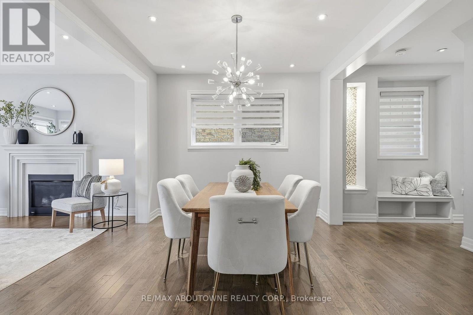 290 Wisteria Way, Oakville, Ontario  L6M 1L6 - Photo 9 - W13698862