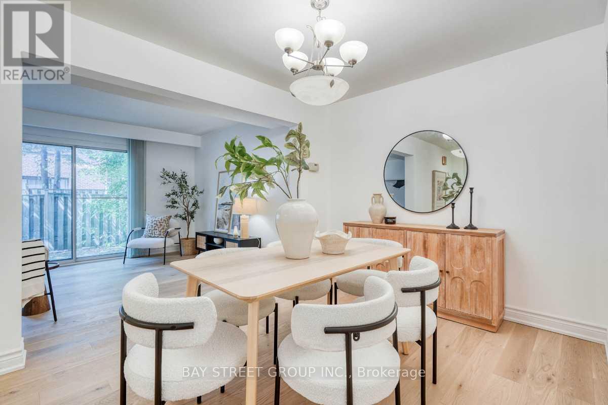 163 Song Meadoway, Toronto, Ontario  M2H 2V1 - Photo 12 - C13698828