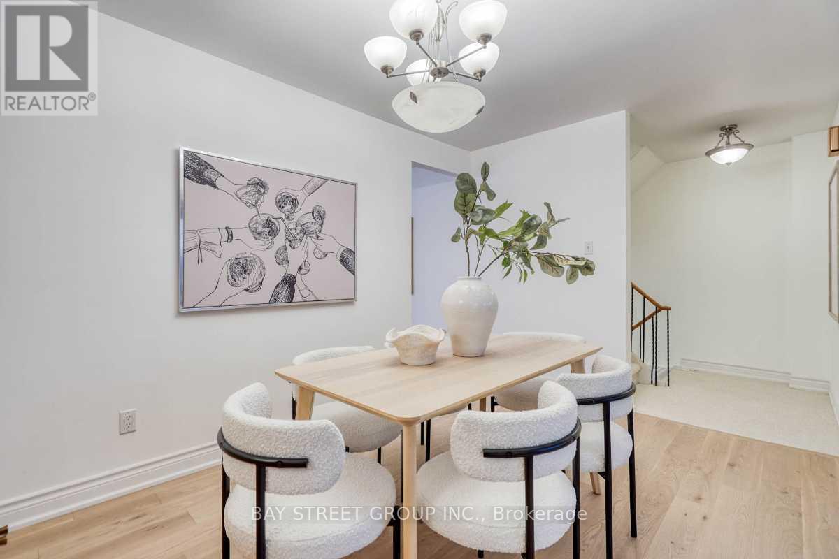 163 Song Meadoway, Toronto, Ontario  M2H 2V1 - Photo 13 - C13698828