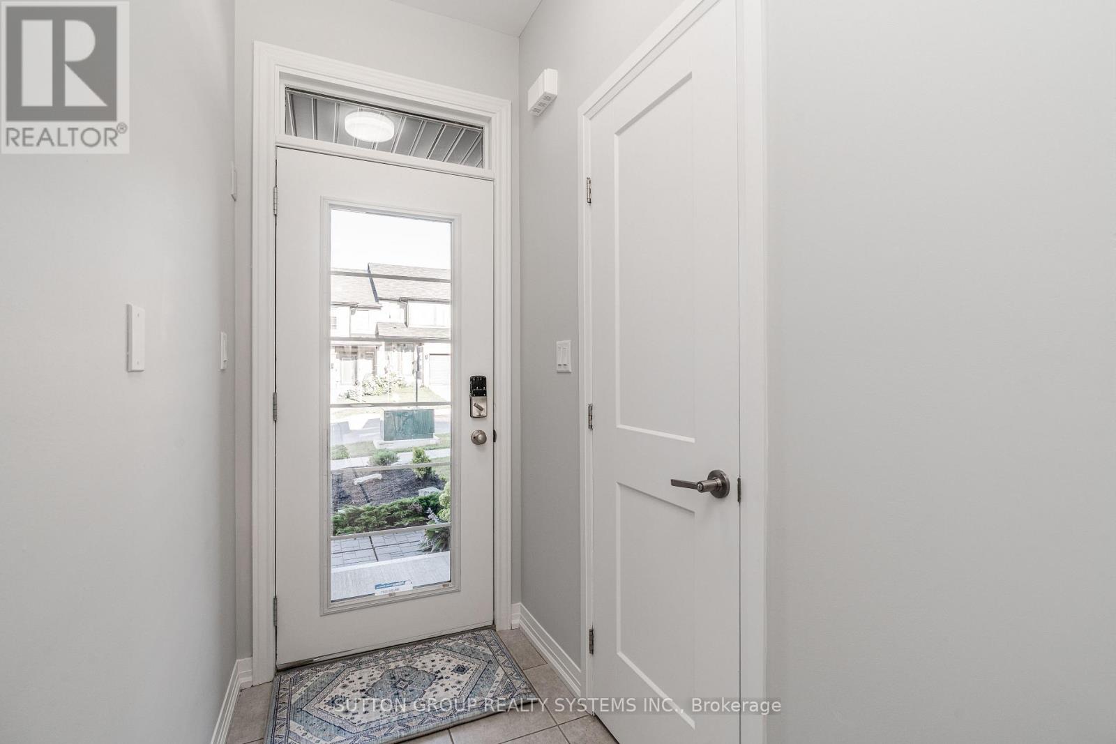 4008 Crown Street, Lincoln, Ontario  L3J 0S3 - Photo 4 - X13698836