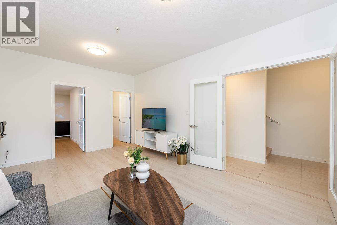 3187 E Kent Avenue North, Vancouver, British Columbia  V5S 4Y1 - Photo 32 - R3157537