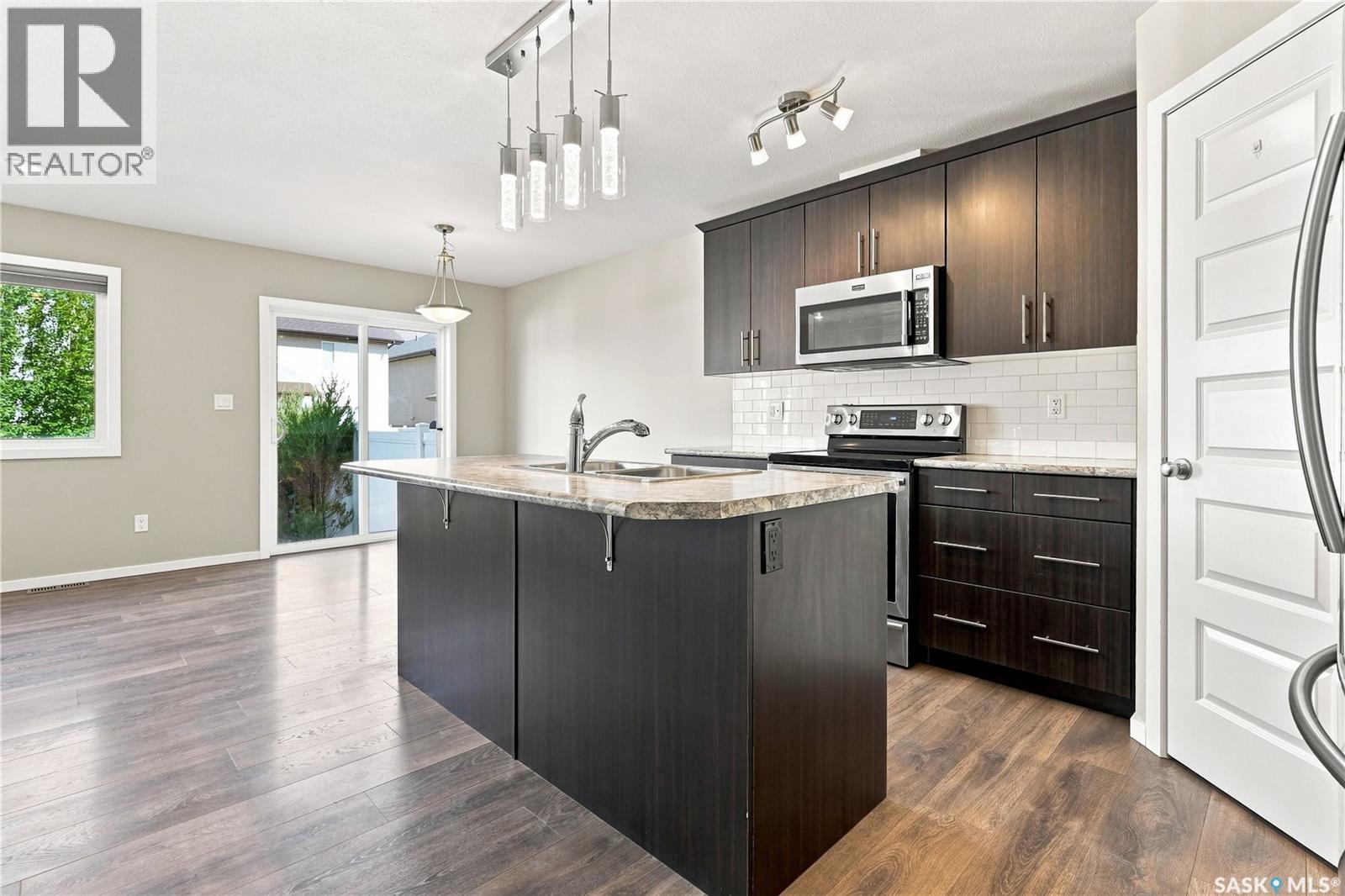 3303 Green Sandcherry Street, Regina, Saskatchewan  S4V 3M2 - Photo 6 - SK046265