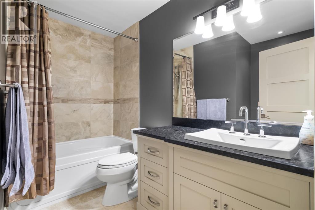 136 Posthill Drive SW, Calgary, Alberta  T3H 0J1 - Photo 32 - A2338334