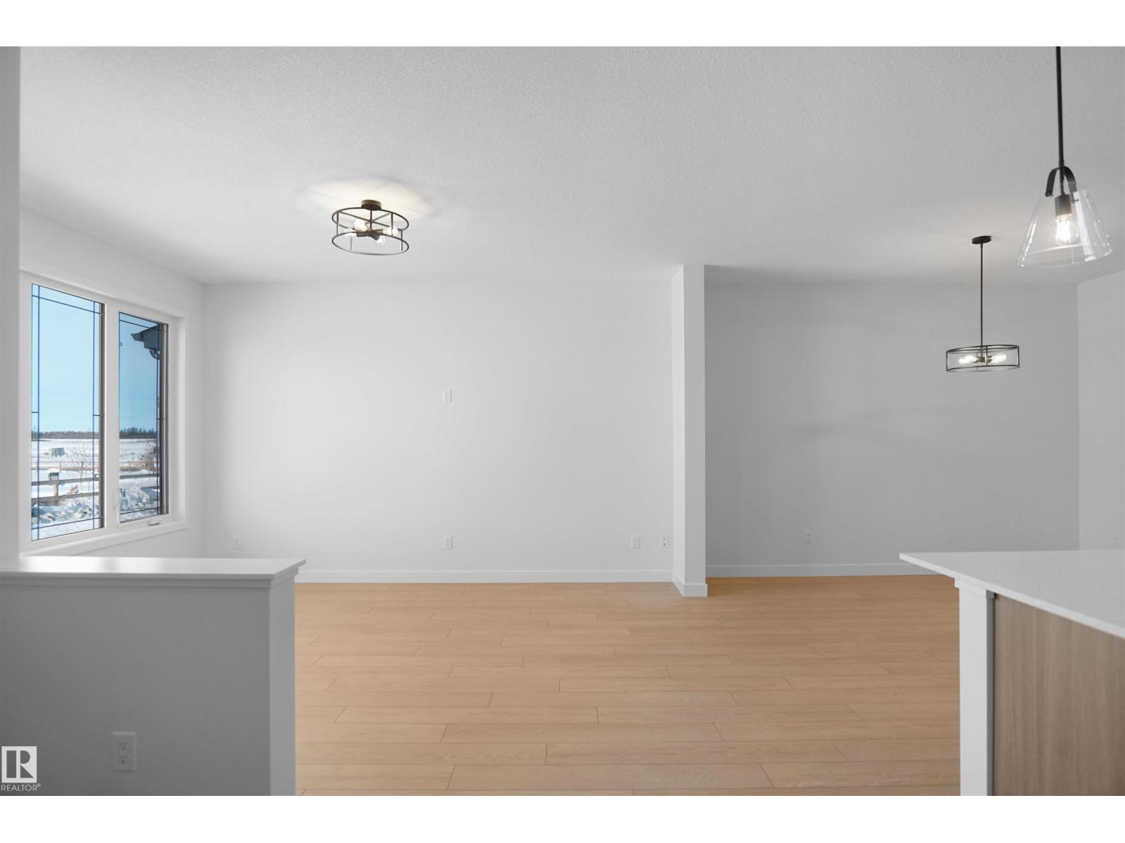 17510 5a St NE, Edmonton, Alberta  T5Y 4E8 - Photo 6 - E4491622