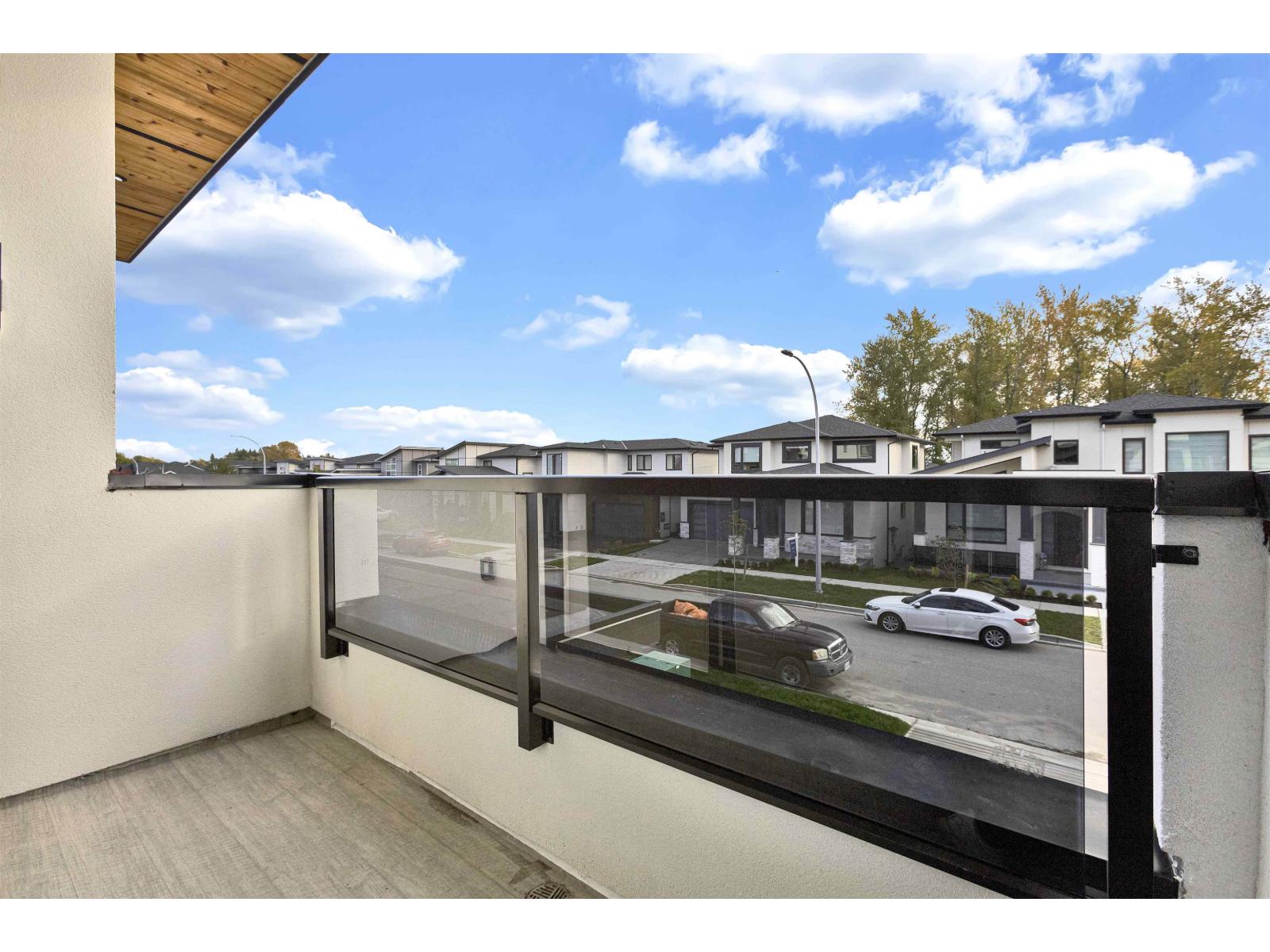 102 16633 18a Avenue, Surrey, British Columbia V3Z 1A2 - Photo 15 - R3157627