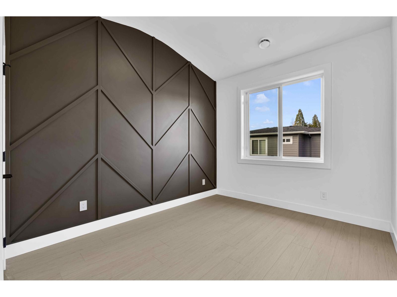 102 16633 18a Avenue, Surrey, British Columbia V3Z 1A2 - Photo 22 - R3157627