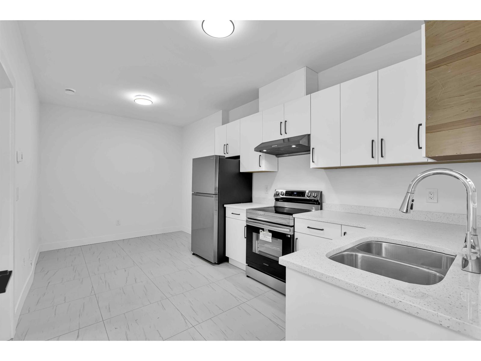 102 16633 18a Avenue, Surrey, British Columbia V3Z 1A2 - Photo 29 - R3157627