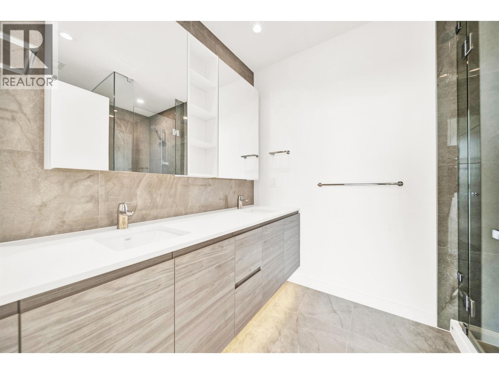 5001 680 Quayside Drive, New Westminster, British Columbia  V3M 0P2 - Photo 14 - R3155919