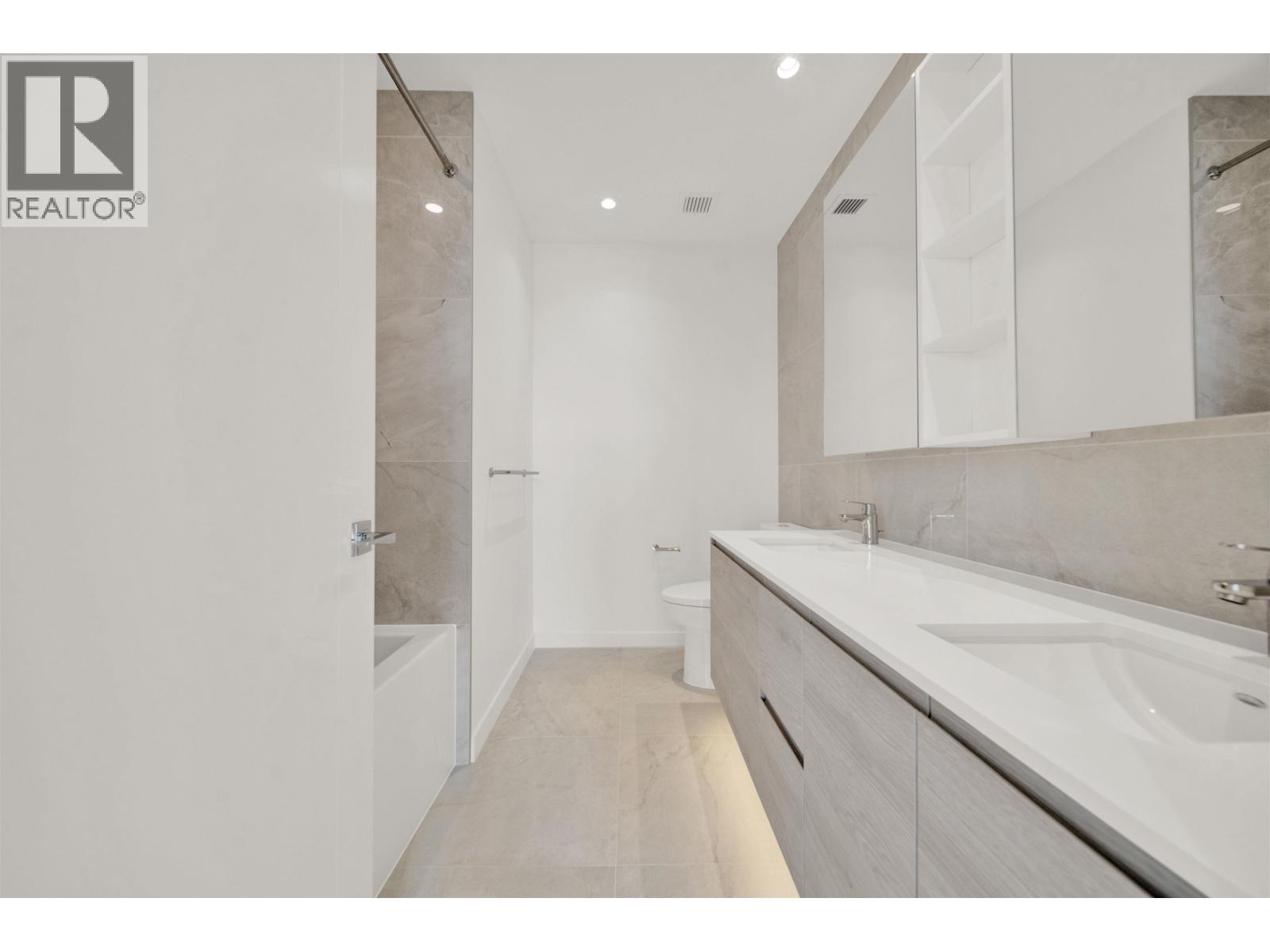 5004 680 Quayside Drive, New Westminster, British Columbia V3M 0P2 - Photo 15 - R3155966