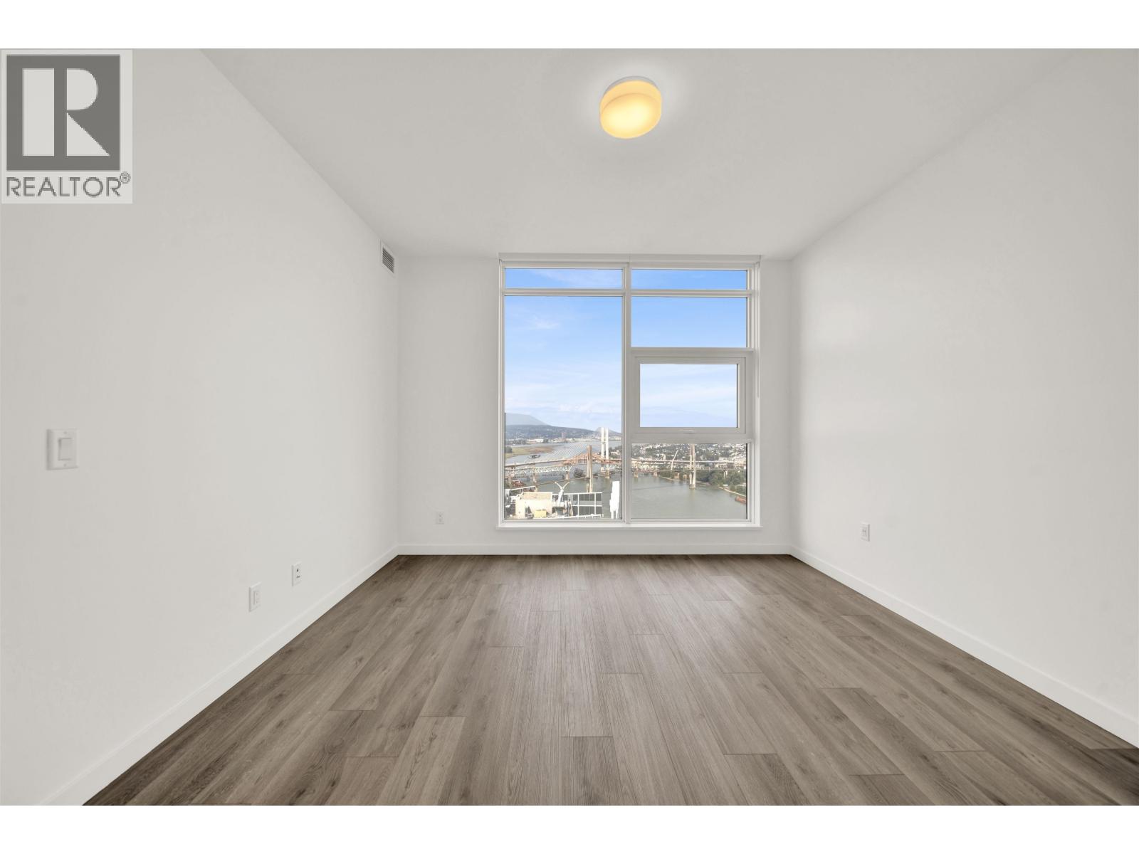 5004 680 Quayside Drive, New Westminster, British Columbia V3M 0P2 - Photo 10 - R3155966