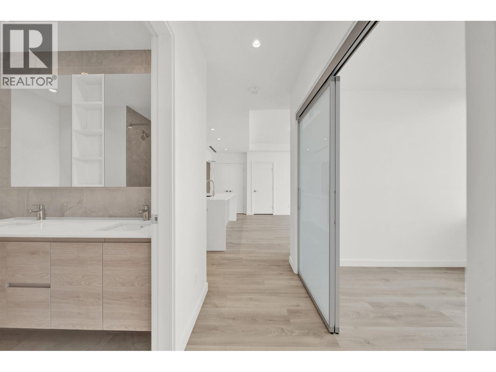 5004 680 Quayside Drive, New Westminster, British Columbia V3M 0P2 - Photo 12 - R3155966