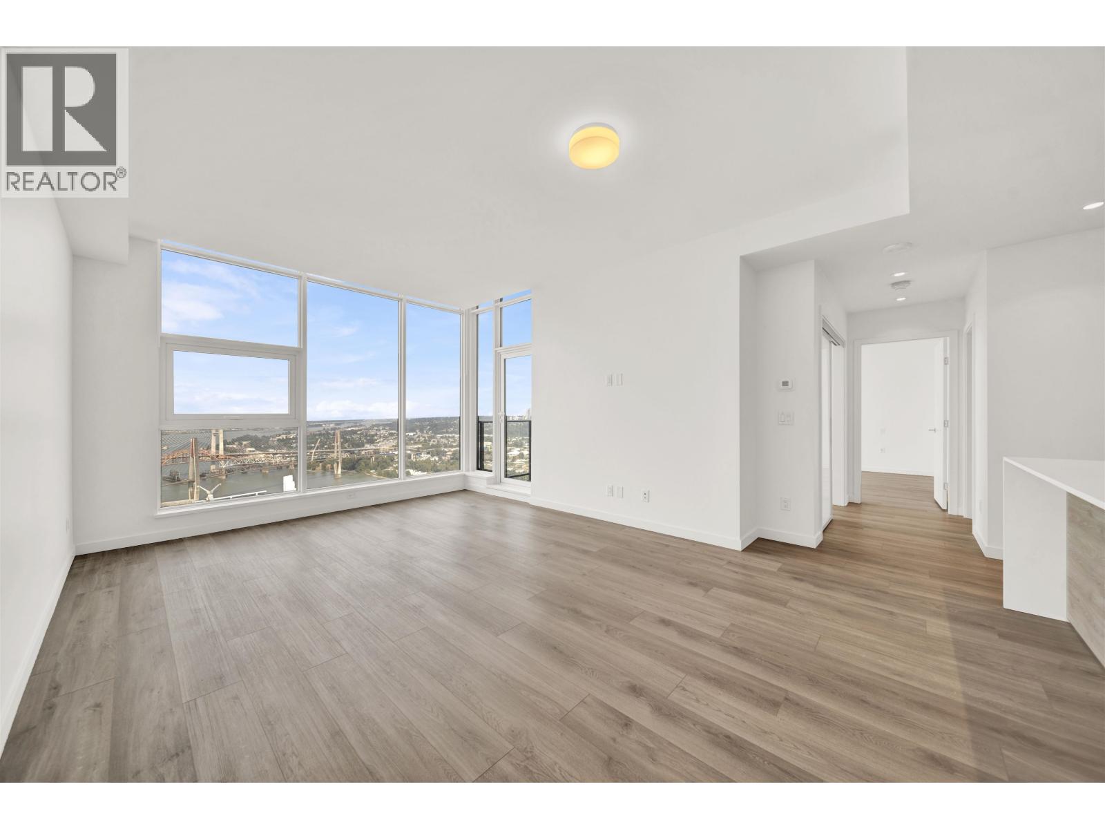 5004 680 Quayside Drive, New Westminster, British Columbia V3M 0P2 - Photo 5 - R3155966