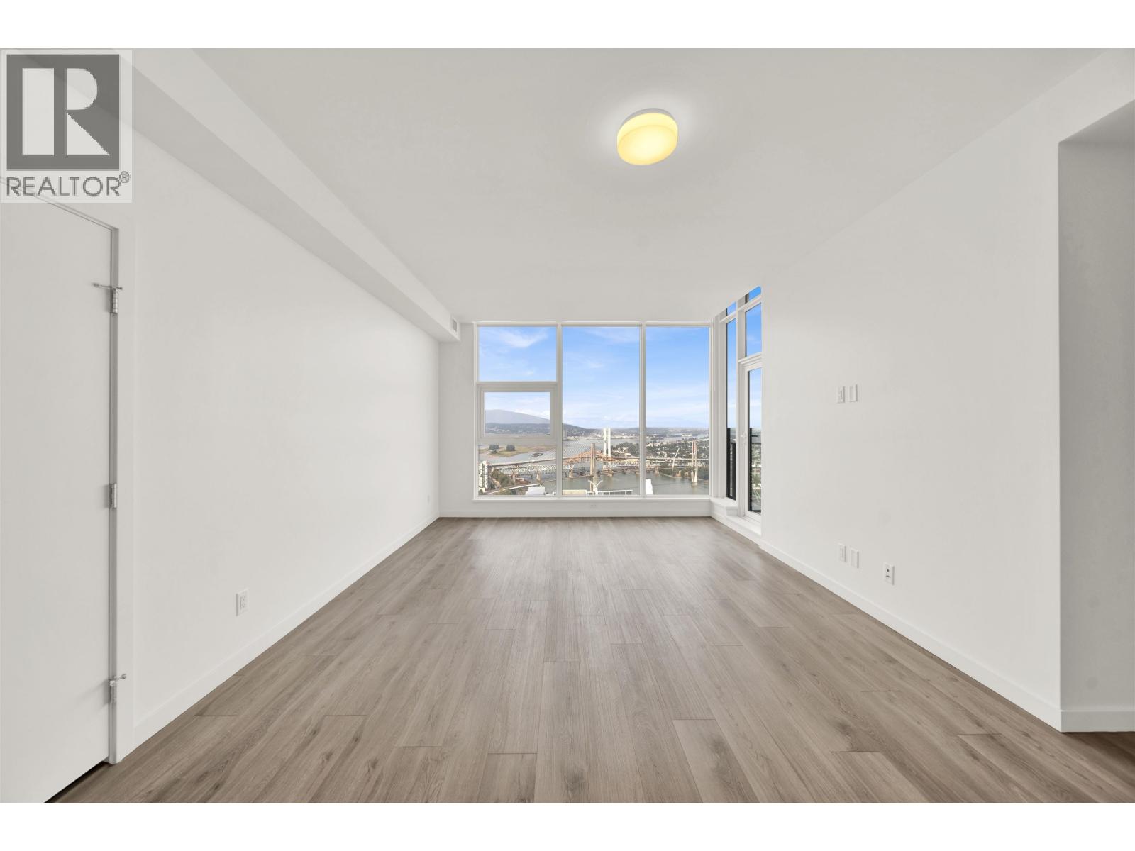5004 680 Quayside Drive, New Westminster, British Columbia V3M 0P2 - Photo 6 - R3155966