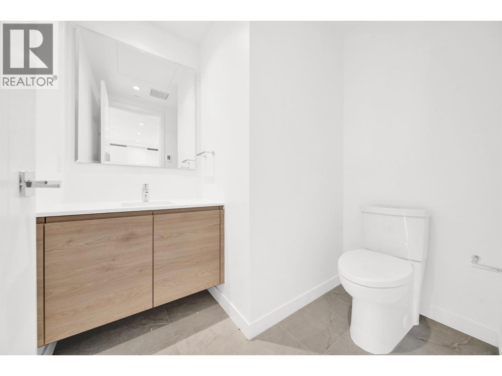 102 660 Quayside Drive, New Westminster, British Columbia V3M 0P1 - Photo 11 - R3155834