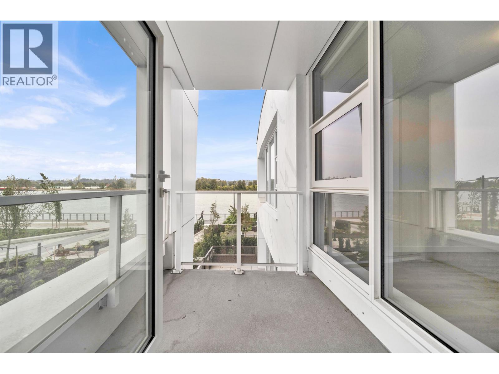 102 660 Quayside Drive, New Westminster, British Columbia V3M 0P1 - Photo 31 - R3155834