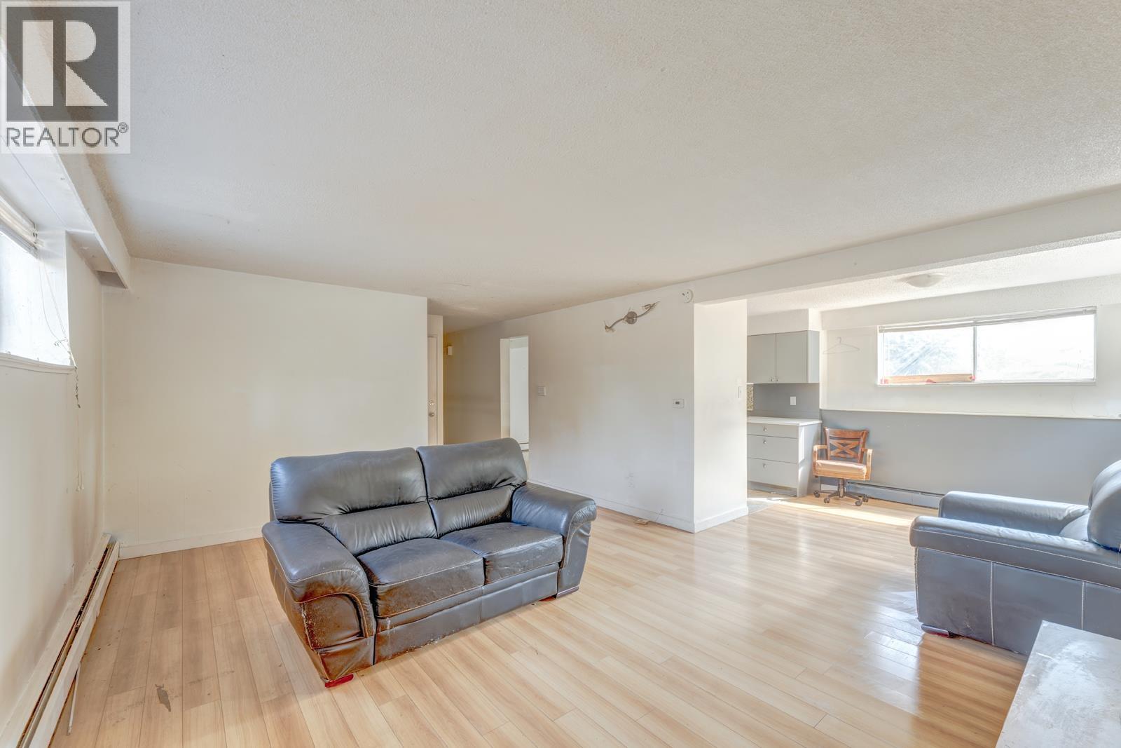 920 Harris Avenue, Coquitlam, British Columbia  V3K 1S1 - Photo 32 - R3157705