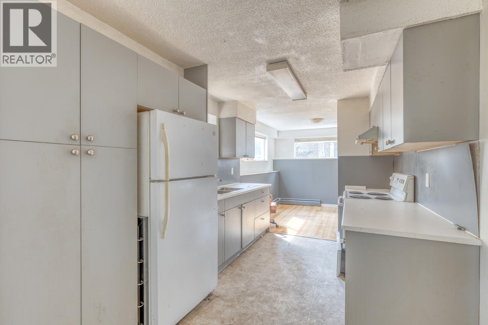 920 Harris Avenue, Coquitlam, British Columbia  V3K 1S1 - Photo 35 - R3157705