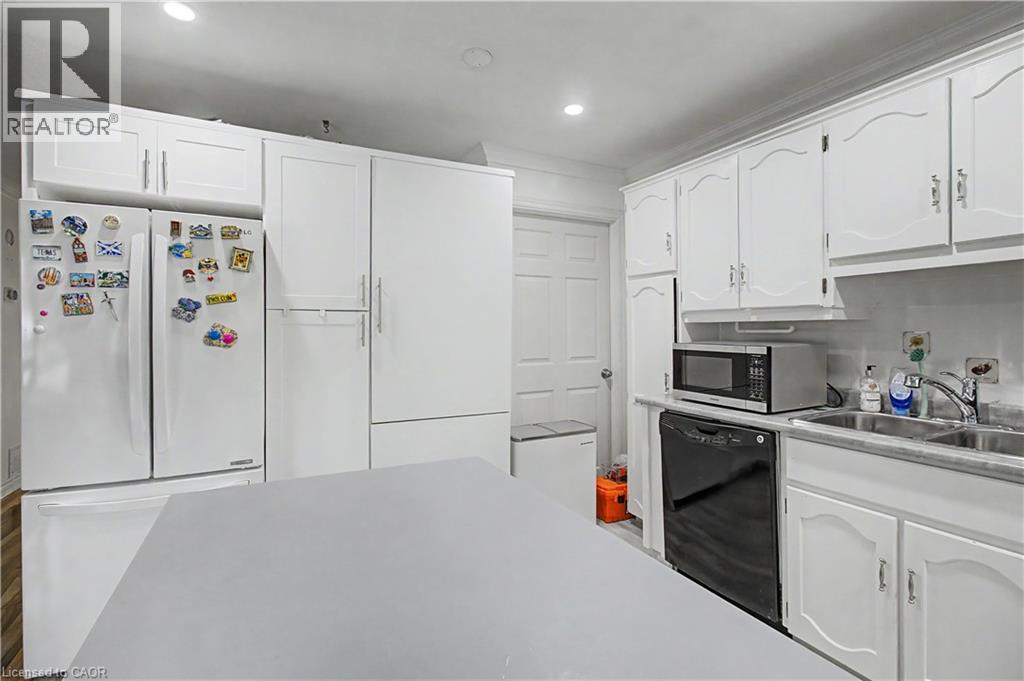 2110 Cavendish Drive Unit# Upper Floor, Burlington, Ontario  L7P 1Z3 - Photo 6 - 40856376