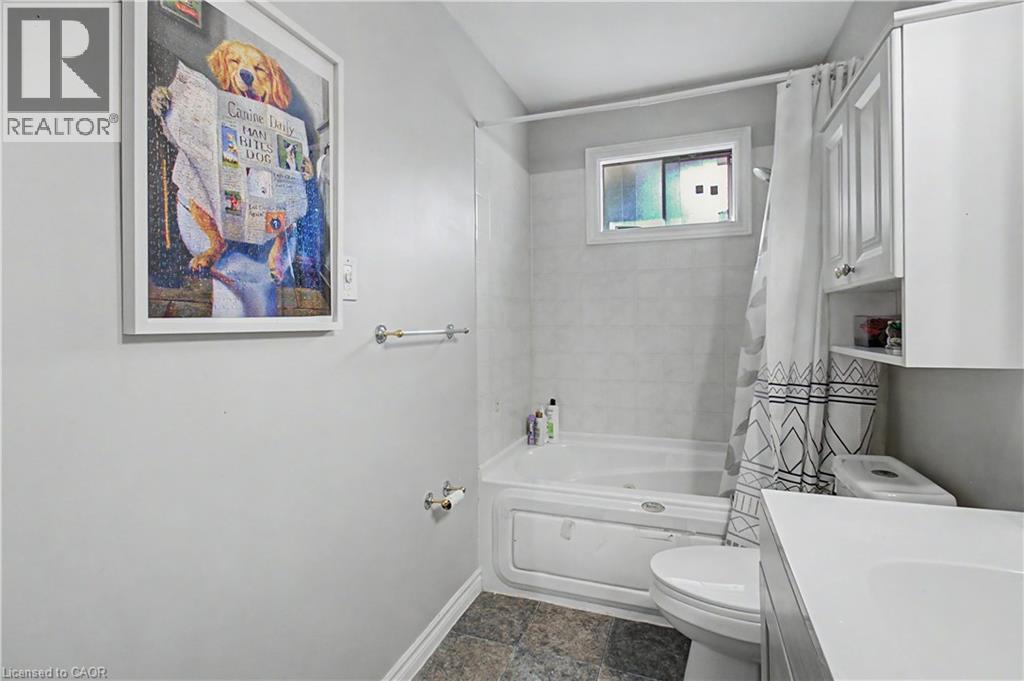 2110 Cavendish Drive Unit# Upper Floor, Burlington, Ontario  L7P 1Z3 - Photo 18 - 40856376