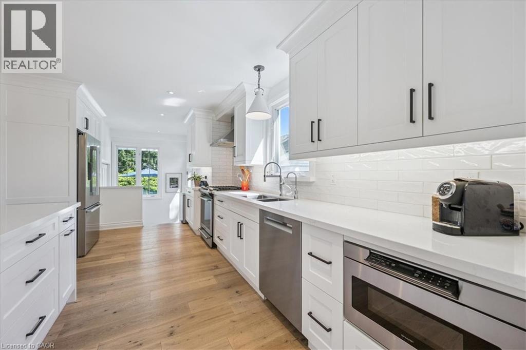 489 Rebecca Street, Oakville, Ontario  L6K 1K8 - Photo 15 - 40843543