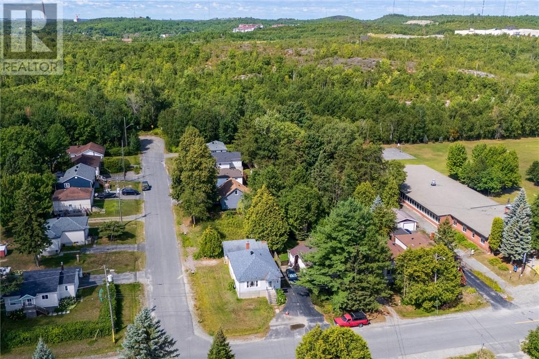 151 First Avenue, Greater Sudbury, Ontario  P3B 3L3 - Photo 12 - 2129835