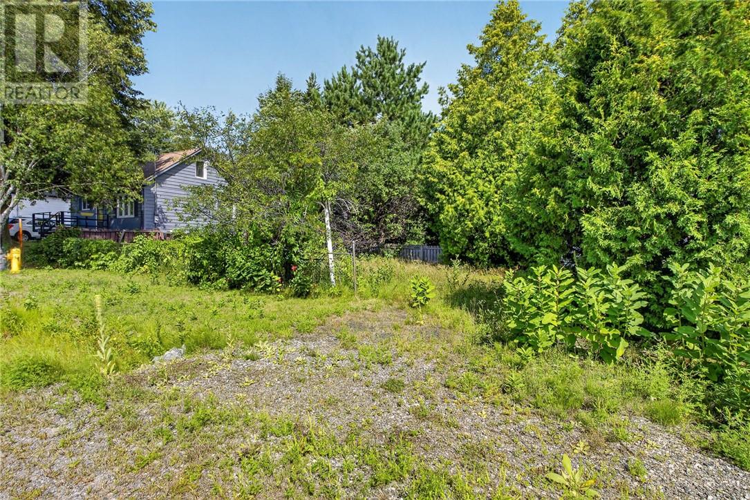 151 First Avenue, Greater Sudbury, Ontario  P3B 3L3 - Photo 8 - 2129835