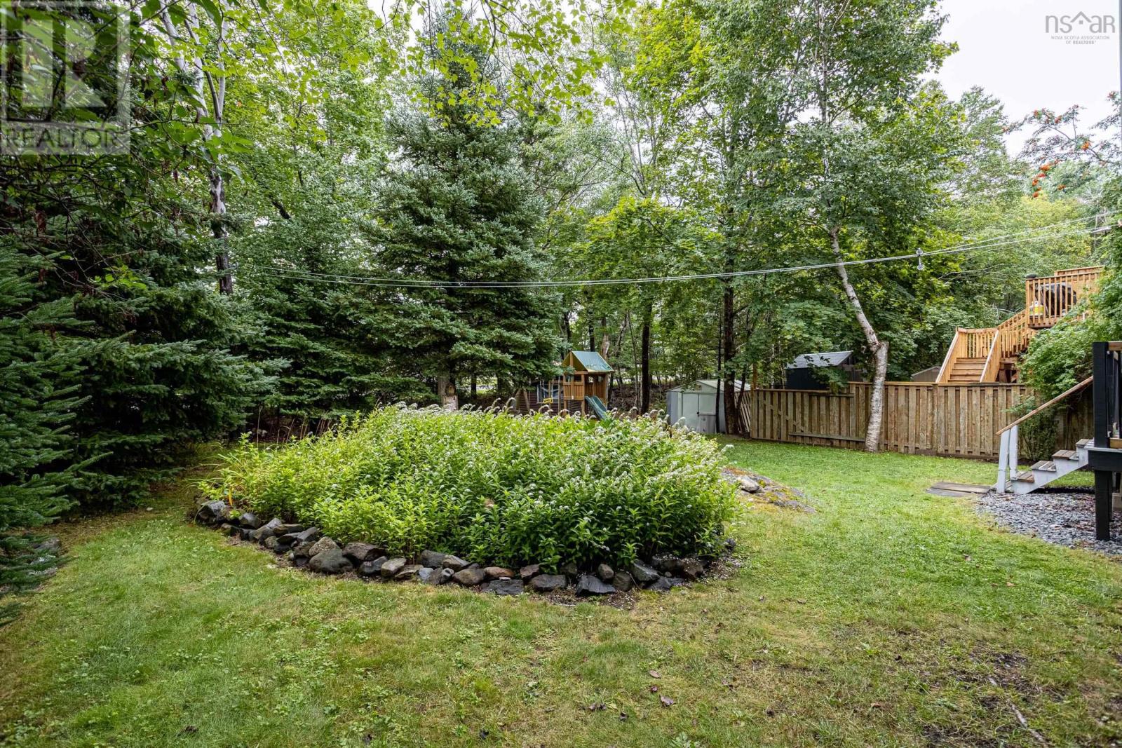 62 Douglas Crescent, Halifax, Nova Scotia  B3M 3E3 - Photo 6 - 202621125