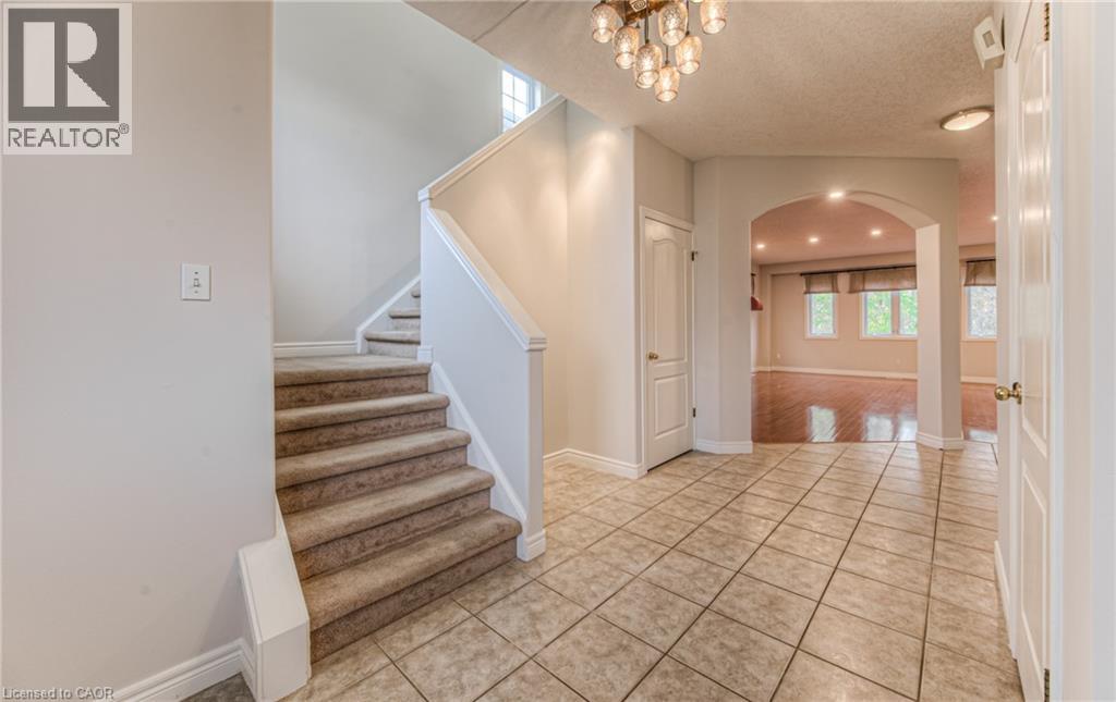 722 Salzburg Drive, Waterloo, Ontario  N2V 2N7 - Photo 16 - 40856168