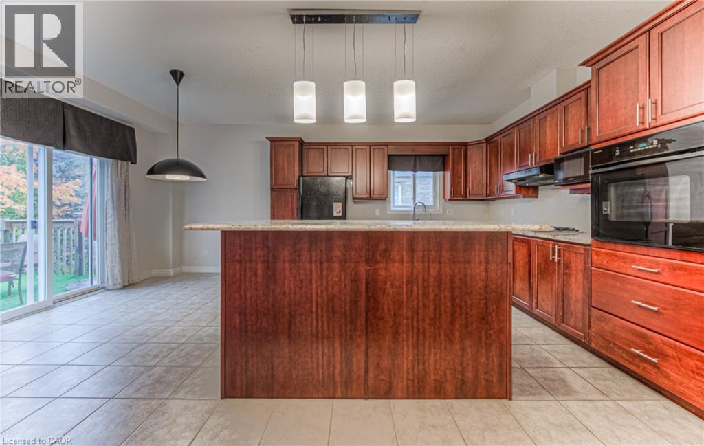 722 Salzburg Drive, Waterloo, Ontario  N2V 2N7 - Photo 13 - 40856168
