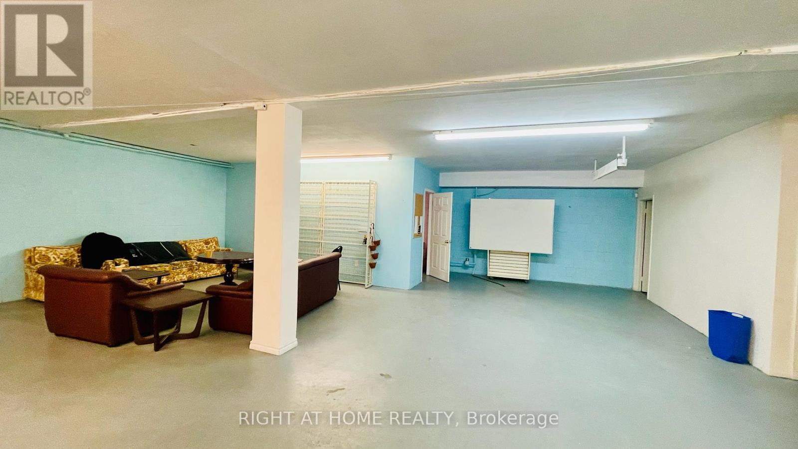 33 The Links Road, Toronto, Ontario  M2P 1T7 - Photo 30 - C13698906