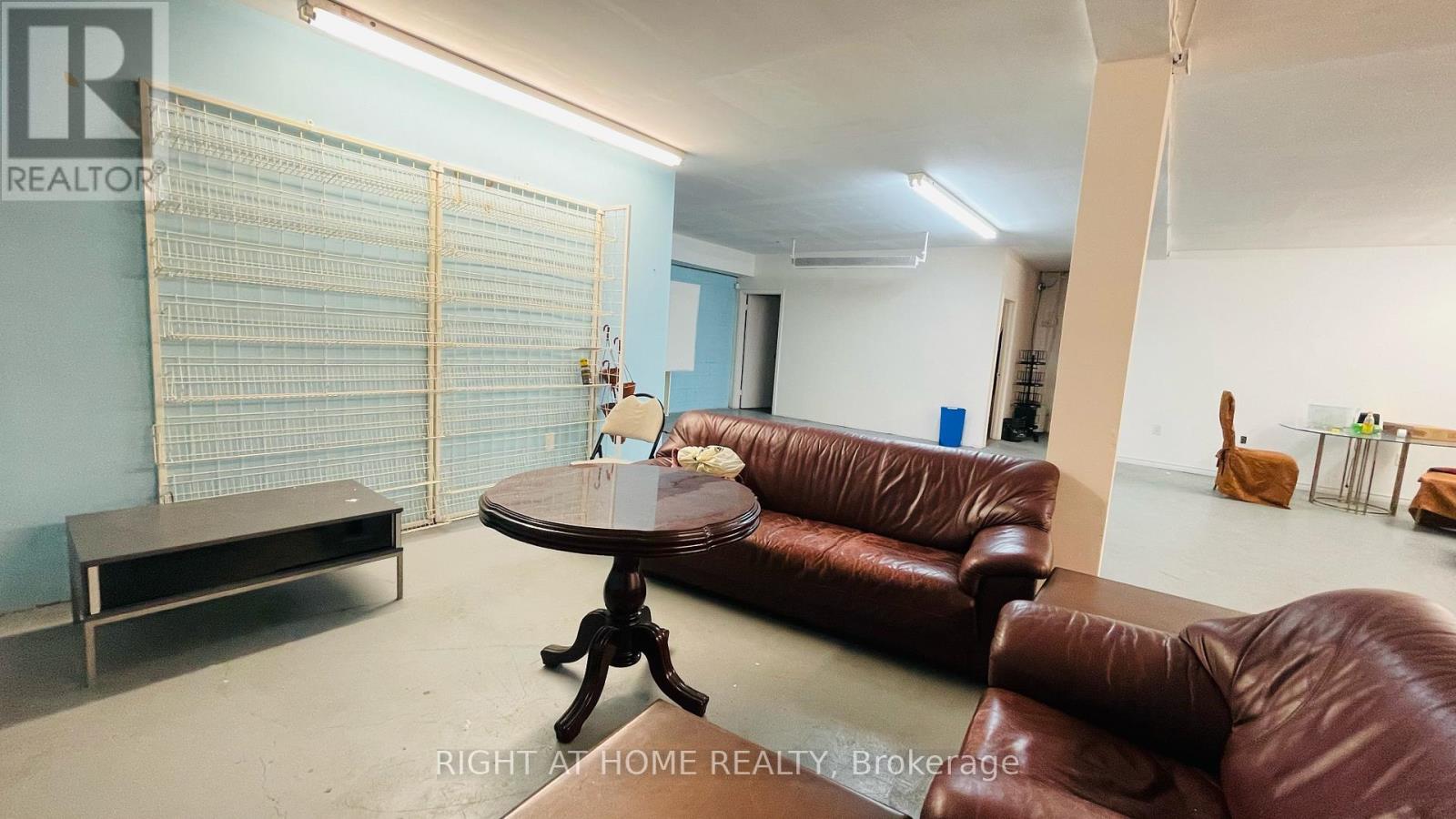 33 The Links Road, Toronto, Ontario  M2P 1T7 - Photo 34 - C13698906