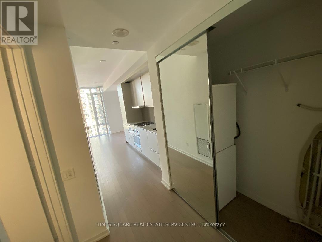 2905 - 101 Peter Street, Toronto, Ontario  M5V 2G9 - Photo 10 - C13698910