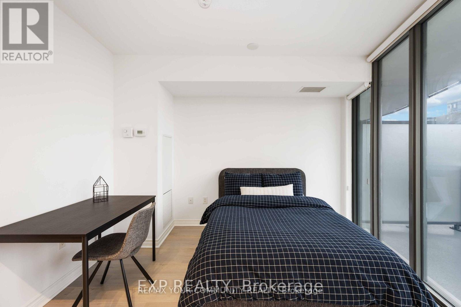 1212 - 11 Wellesley Street W, Toronto, Ontario  M4Y 0G4 - Photo 20 - C13698912