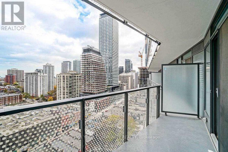 1212 - 11 Wellesley Street W, Toronto, Ontario  M4Y 0G4 - Photo 27 - C13698912
