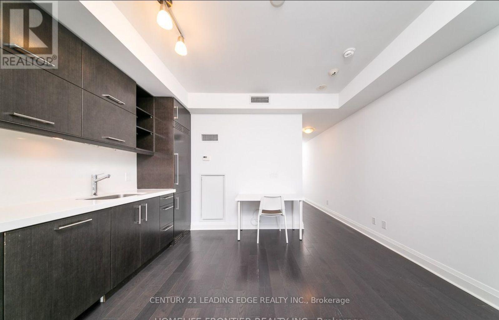 4505 - 1080 Bay Street, Toronto, Ontario  M5S 0A5 - Photo 10 - C13698966