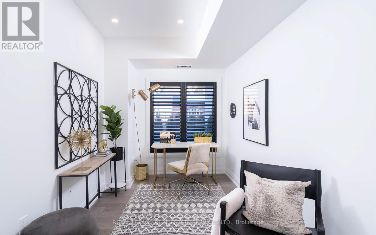 2 - 169 Jones Avenue, Toronto, Ontario  M4M 3A2 - Photo 15 - E13698916