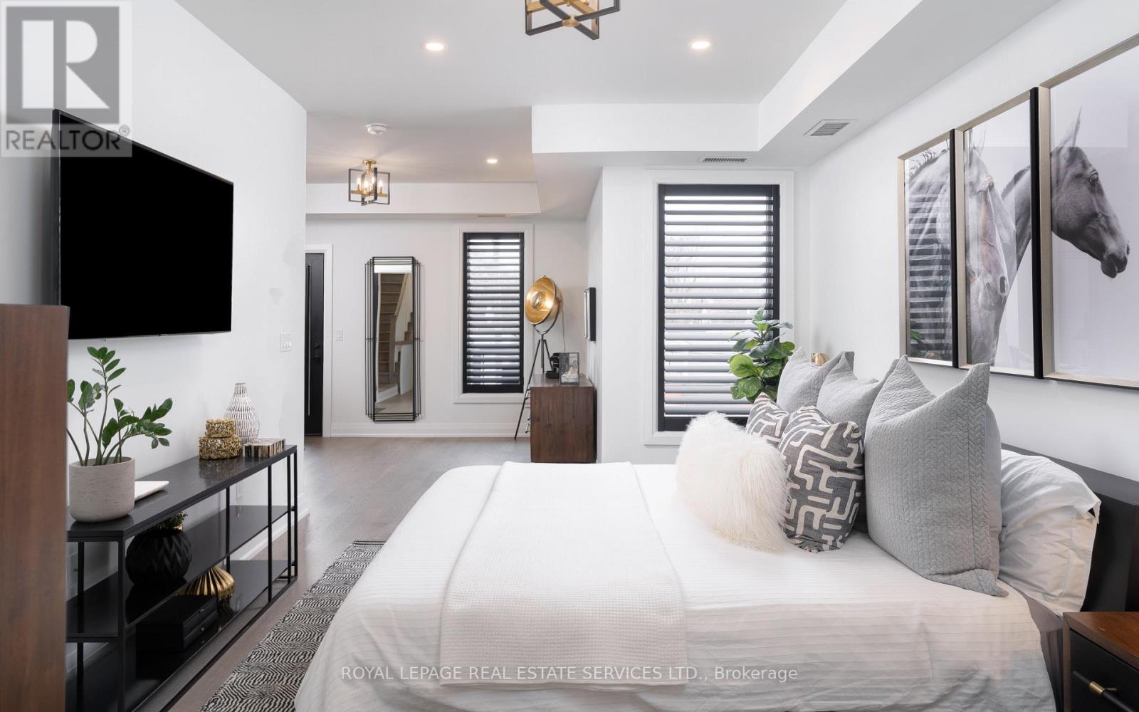 2 - 169 Jones Avenue, Toronto, Ontario  M4M 3A2 - Photo 25 - E13698916