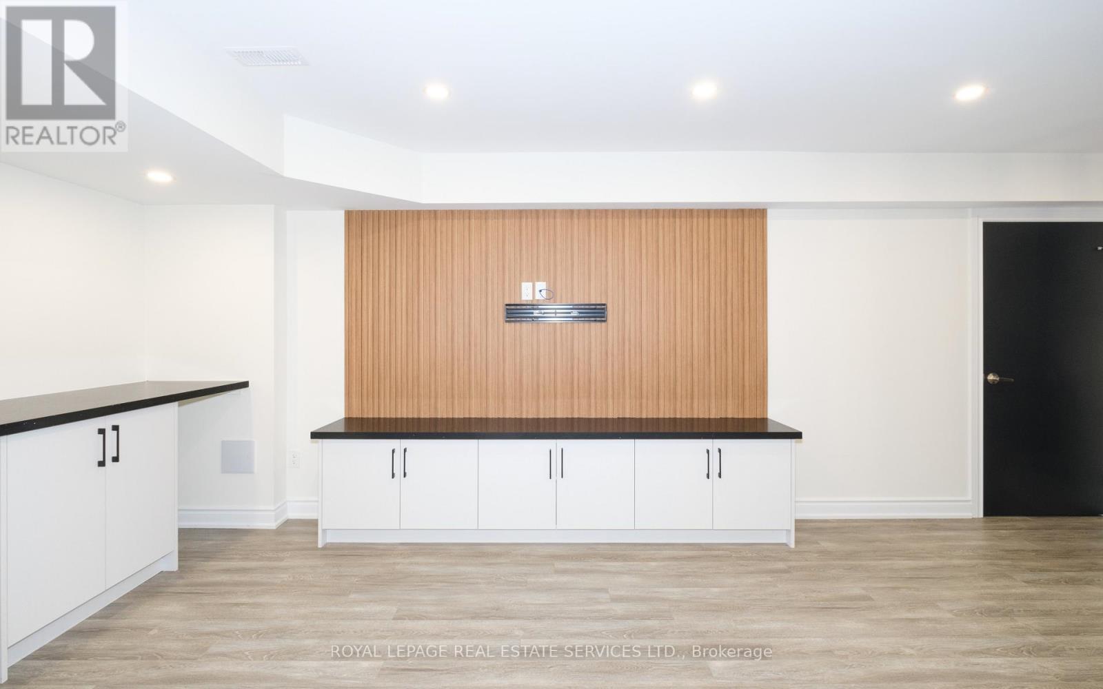 2 - 169 Jones Avenue, Toronto, Ontario  M4M 3A2 - Photo 35 - E13698916