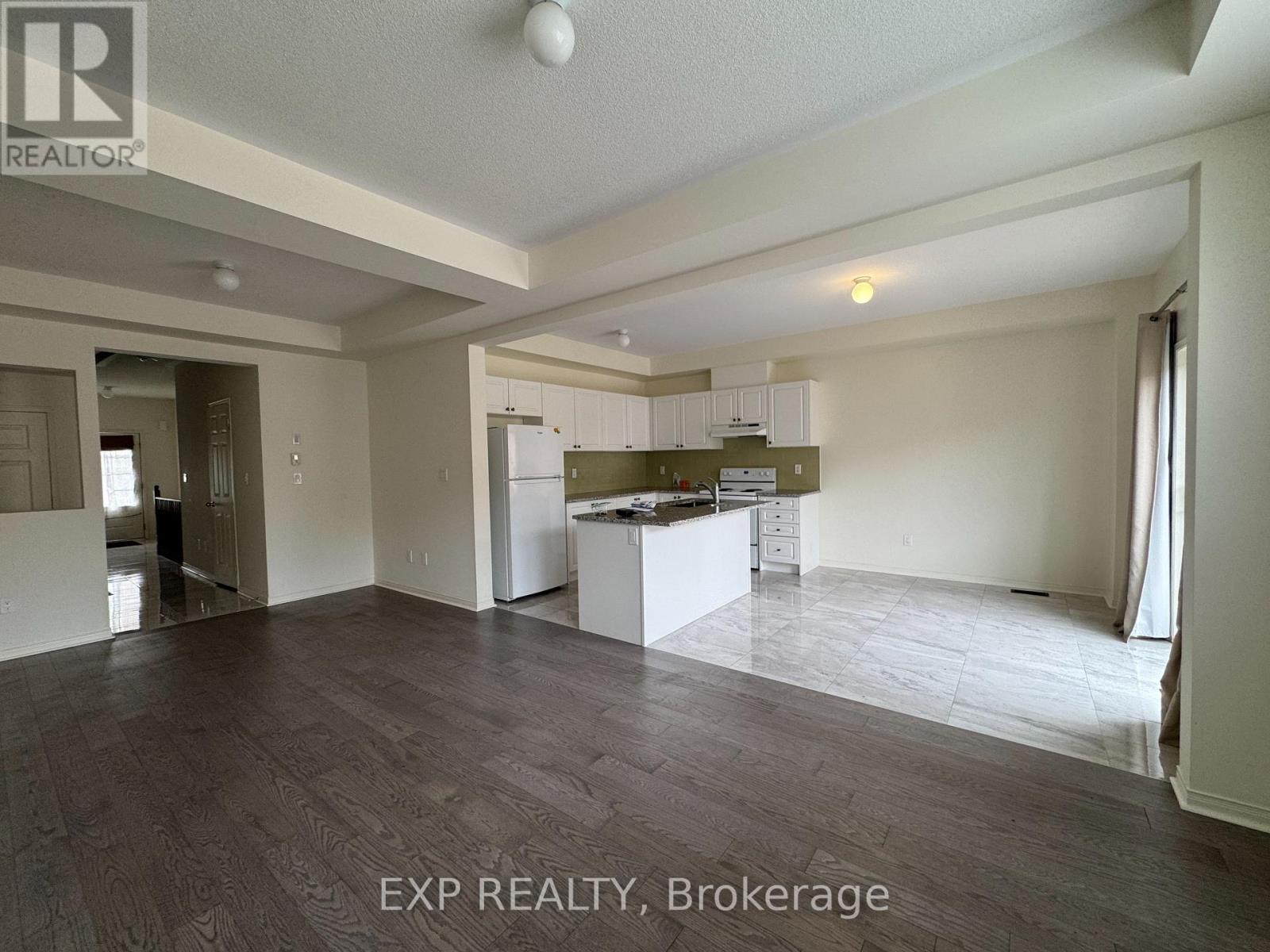 78 Ness Drive, Richmond Hill, Ontario  L4S 1N1 - Photo 2 - N13698884