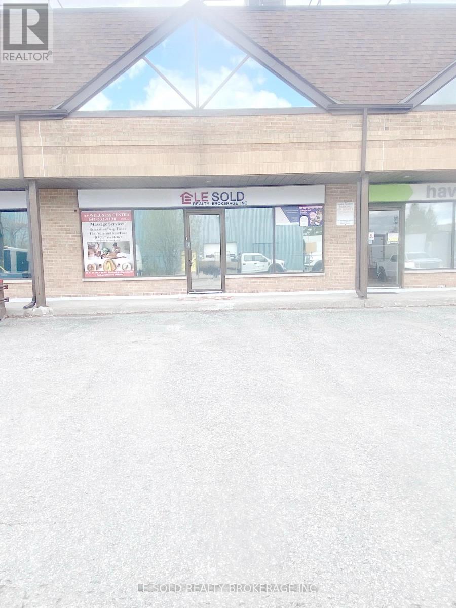 Unit 4 - F & Warehouse - 117 Ringwood Drive, Whitchurch-Stouffville, Ontario  L4A 8C1 - Photo 2 - N13698886